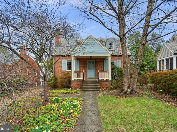 709 Woodside Pkwy, Silver Spring, MD 20910