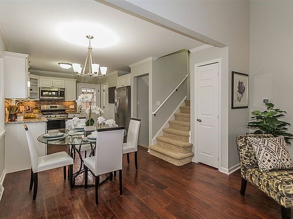3rd image of 200 N Nolton Ave