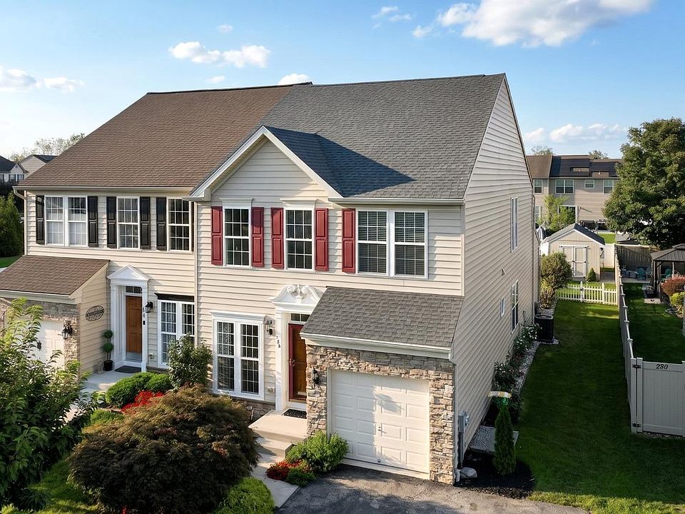 1st image of 286 Maple Dr