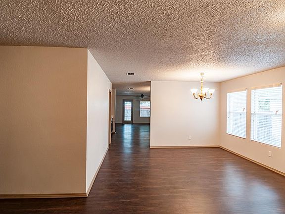 5th image of 3311 Jacobs Dr