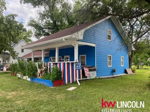 723 N 16th St, Beatrice, NE 68310