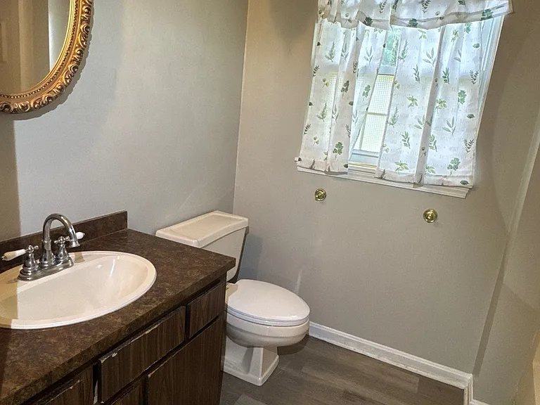 5807 Larkgrove Dr — Photo 16