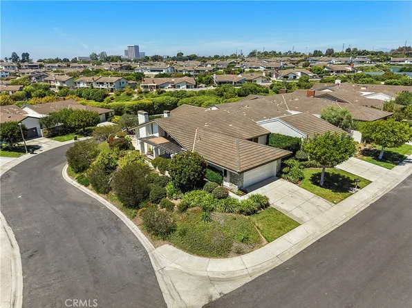 1 Breakwater Dr, Corona Del Mar, CA 92625
