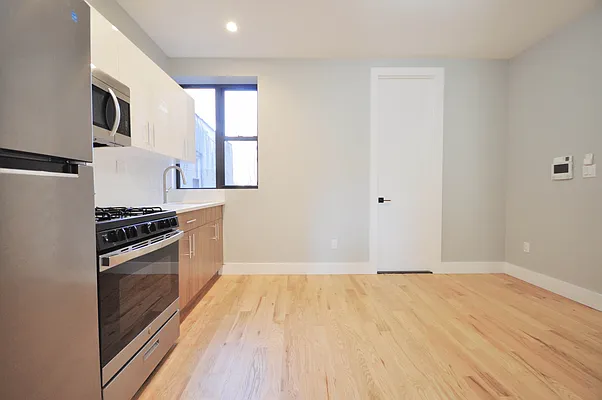 Rented by Corcoran | media 2