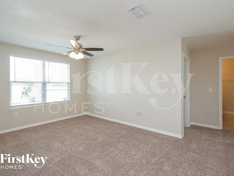 36051 Carriage Pine Ct — Photo 7
