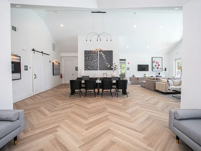 The Ashford Apartments — Photo 21