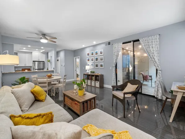 2202 River Run Dr Unit 6, San Diego, CA 92108