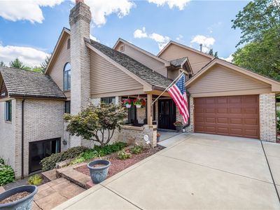 106 Village Ct, Pittsburgh, PA, 15241