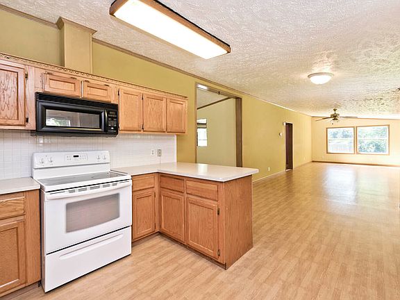 5th image of 5568 N County Road 725 E