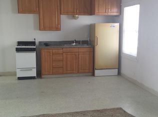 186 N Spruce St APT 4, Blackfoot, ID 83221