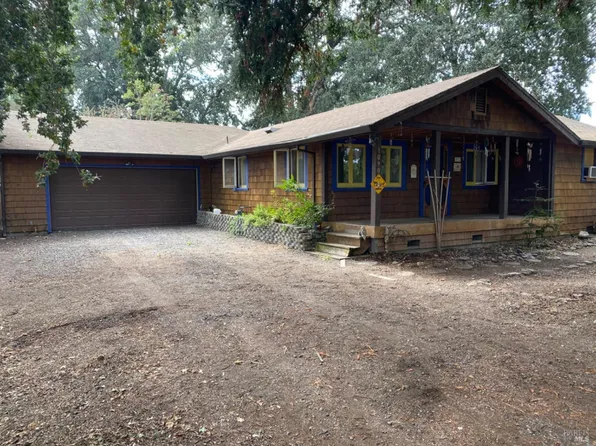 1090 D Street, Fulton, CA 95439