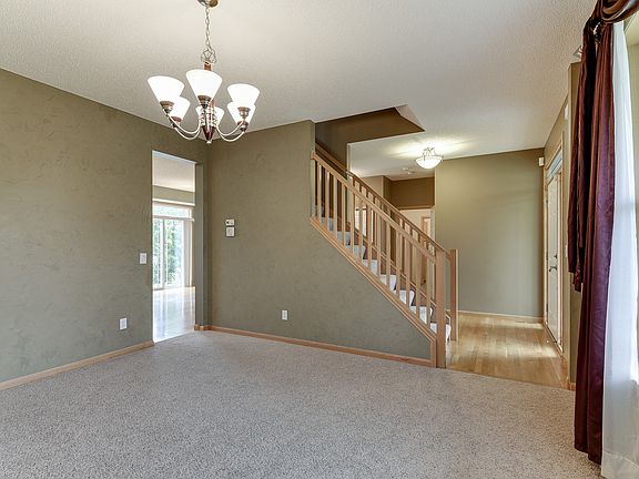 5th image of 1410 10th Street Cir SE