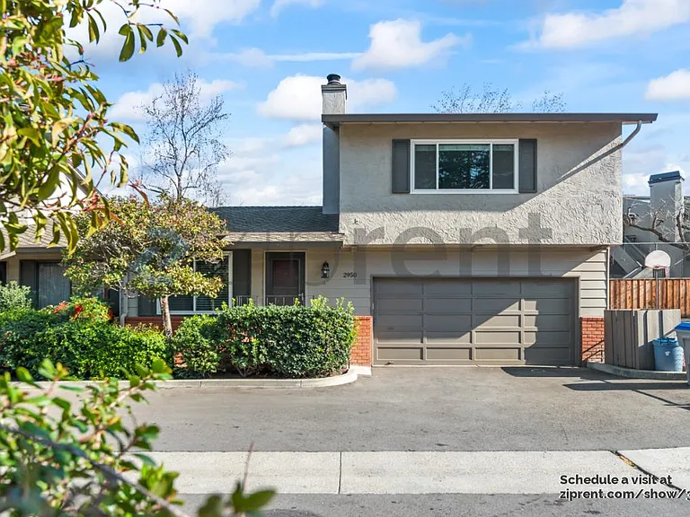 2950 Moorpark Ave — Photo 1