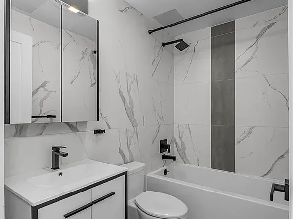 1094 Dean Street image 10 of 12