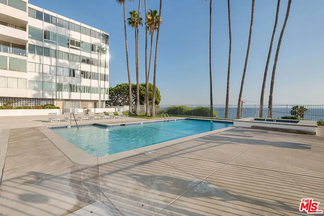 17352 W Sunset Blvd — Photo 1