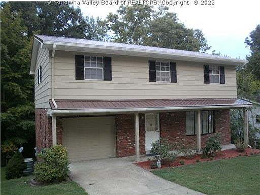 1st image of 107 Stratford Pl