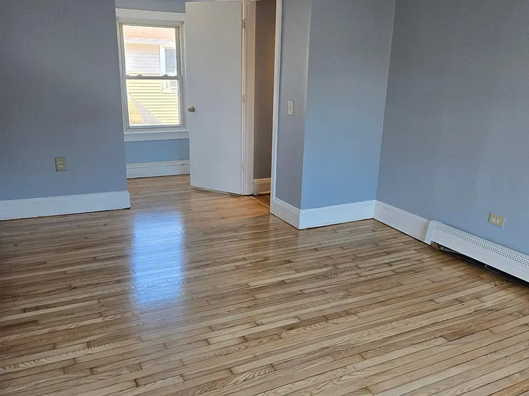 811 Central Ave — Photo 37