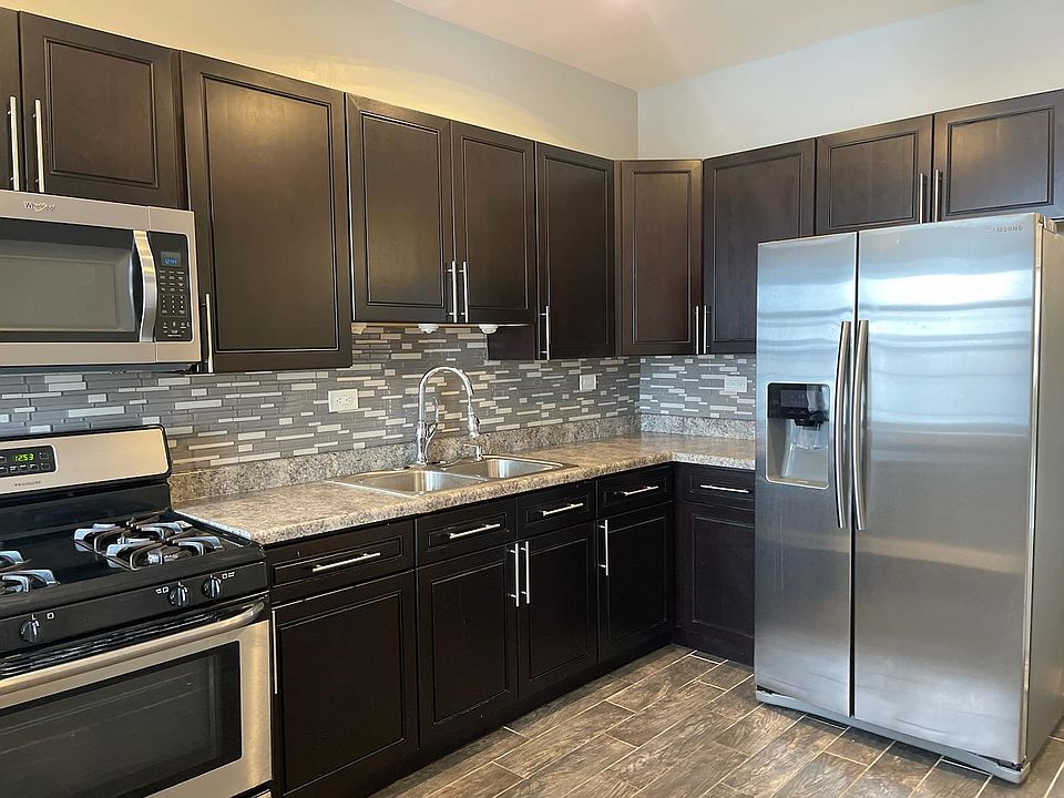 1st image of 2324 S Lawndale Ave #2