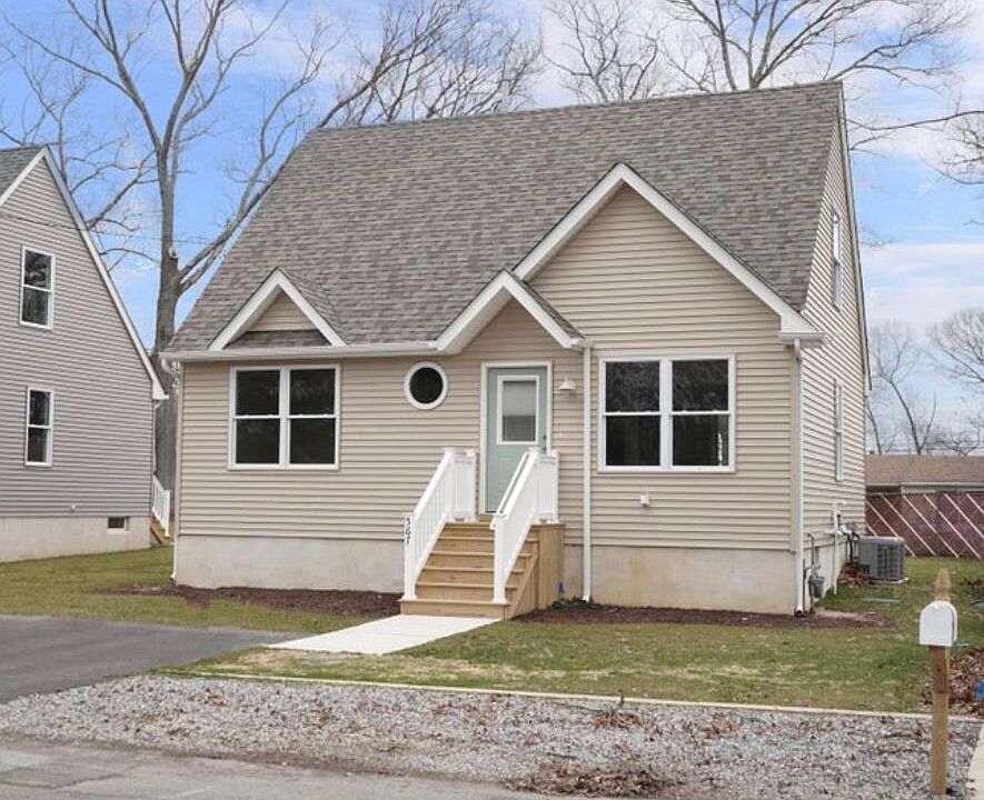 1st image of 567 Sica Ln