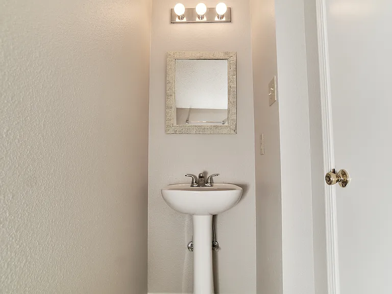 14169 Clapboard Dr — Photo 19