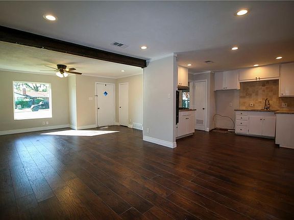 4th image of 4768 Trail Lake Dr