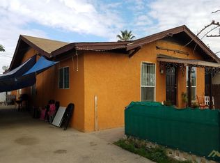 8904 Hope Ln, Lamont, CA 93241