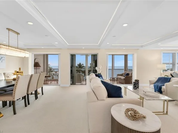 3003 Gulf Shore BLVD N #403, NAPLES, FL 34103