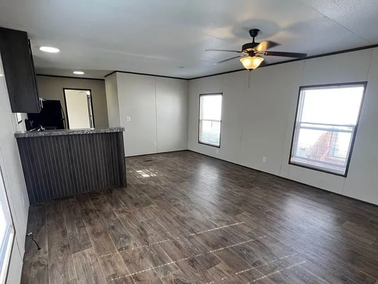 172 Zain Ln — Photo 3