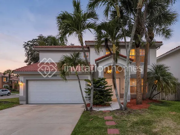10769 Oak Lake Way, Boca Raton, FL 33498