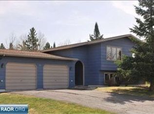 208 S 6th St E, Aurora, MN 55705