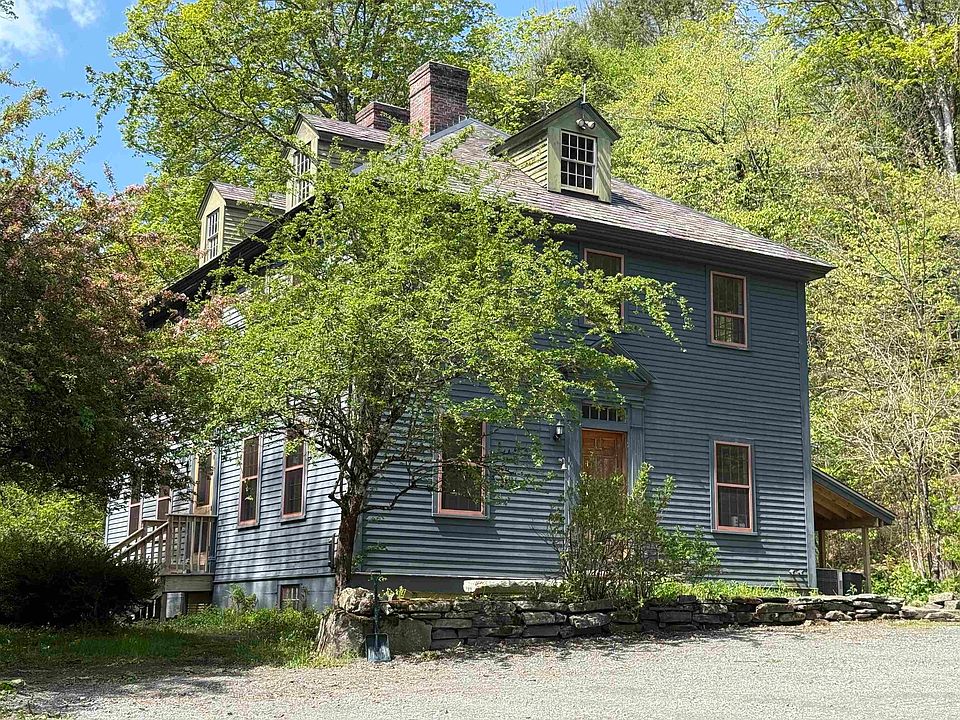 1st image of 800 Hubbard Hill