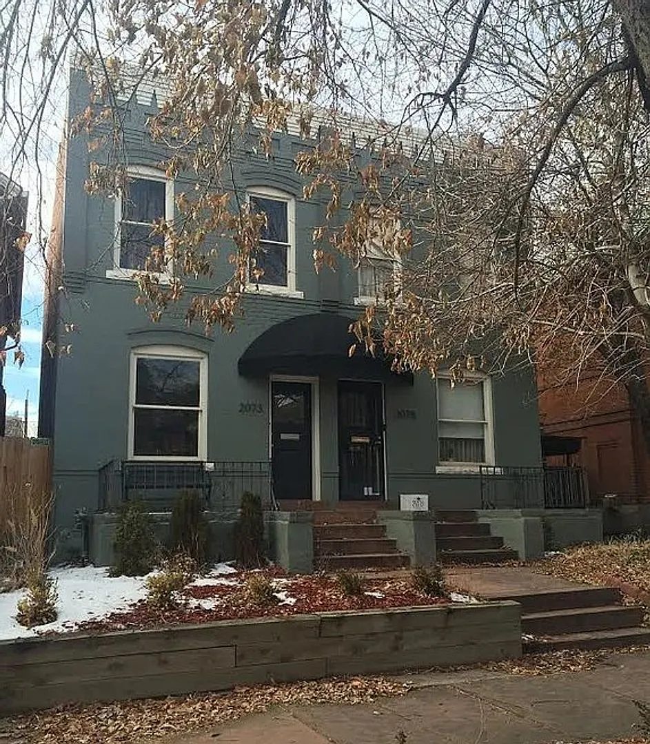 Price Lowered! 2 Bed / 2 Bath Townhome | Private Rooftop Patio + Detached Garage | Available NOW! — Photo 1