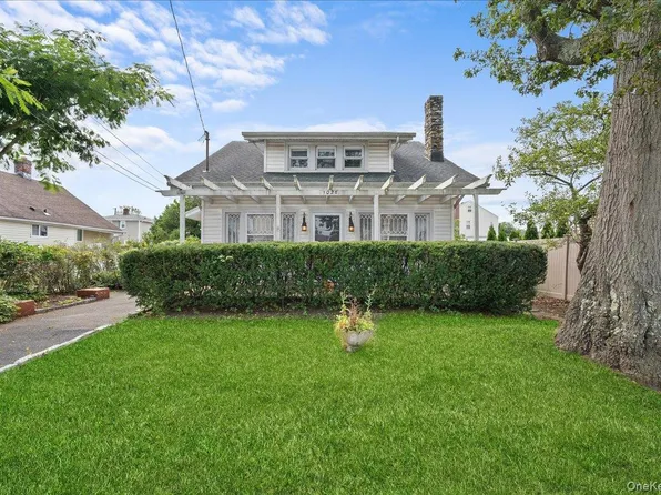 1028 Van Buren Street, Baldwin, NY 11510