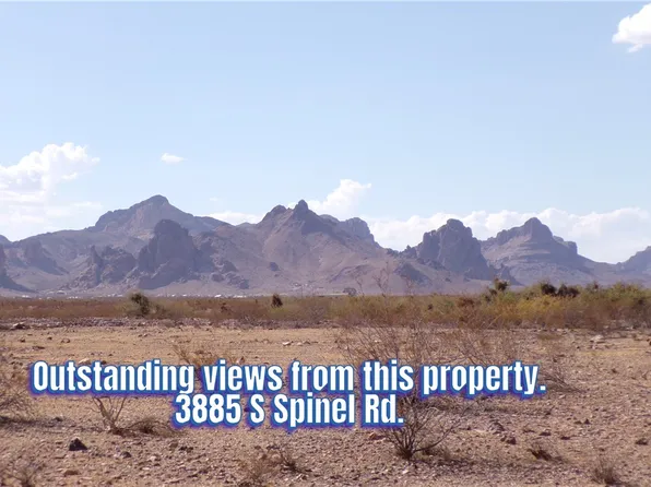 3885 S Spinel Road, Golden Valley, AZ 86413