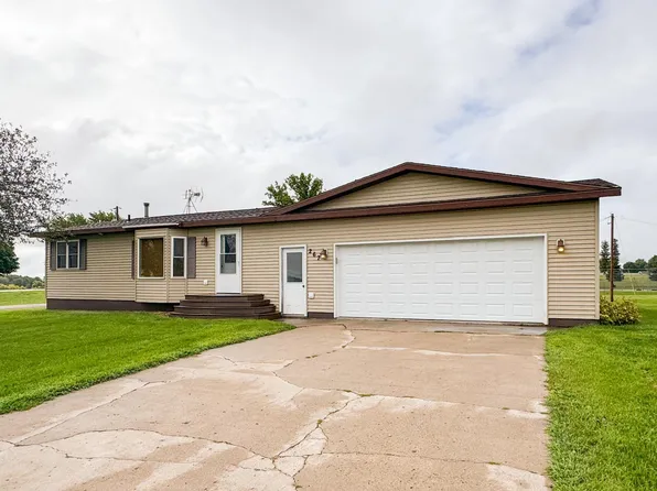 267 River St, Saint Martin, MN 56376