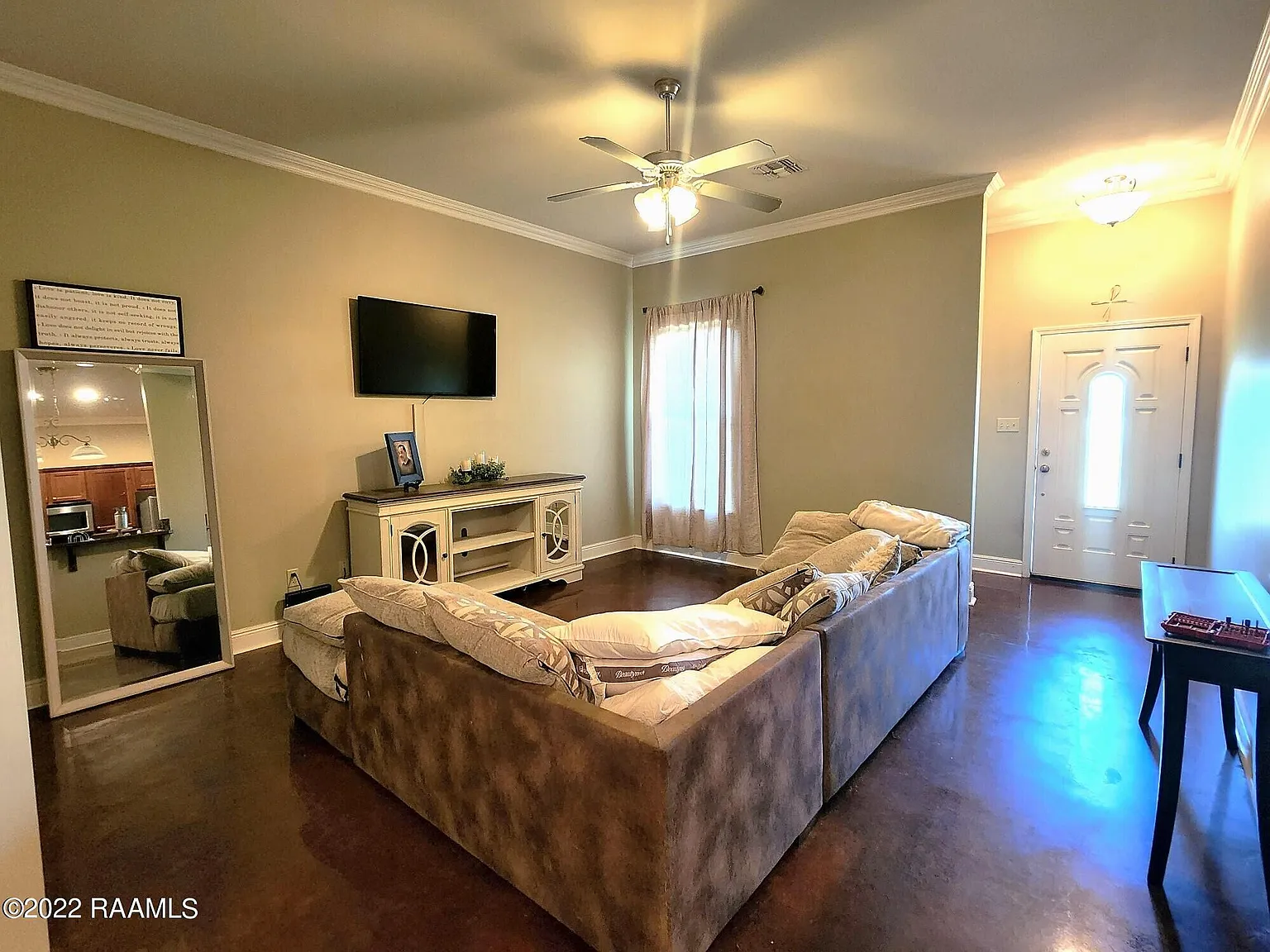 3 bed, 2.0 bath, 1364 sqft, $1,650 — Photo 4