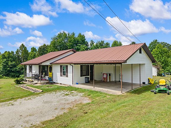 5th image of 3492 Hawk Creek Rd