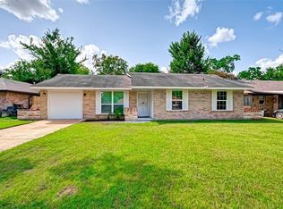 6318 Maple Hill Dr, Houston, TX 77088