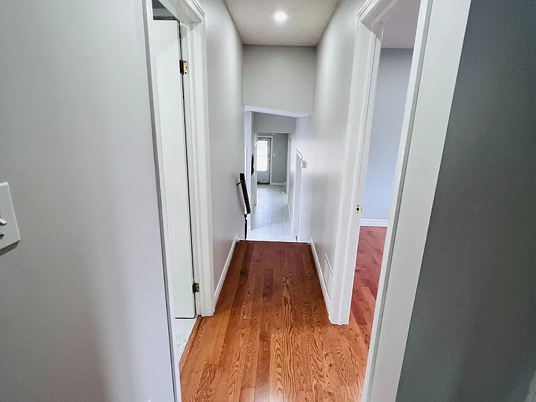 1279 Aldersbrook Rd — Photo 22