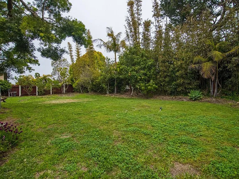 608 N Rios Ave — Photo 38