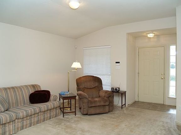 3rd image of 15200 Katies Corner Ln