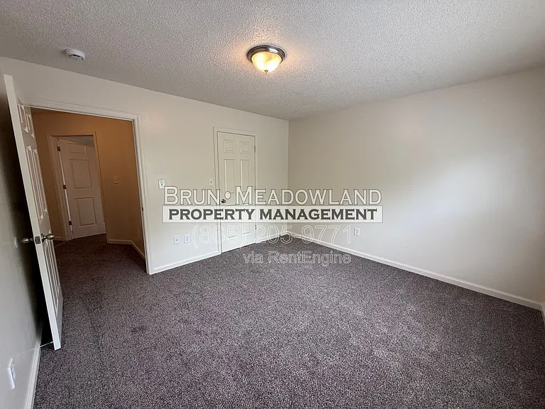 5622 Boxwood Garden Way — Photo 24