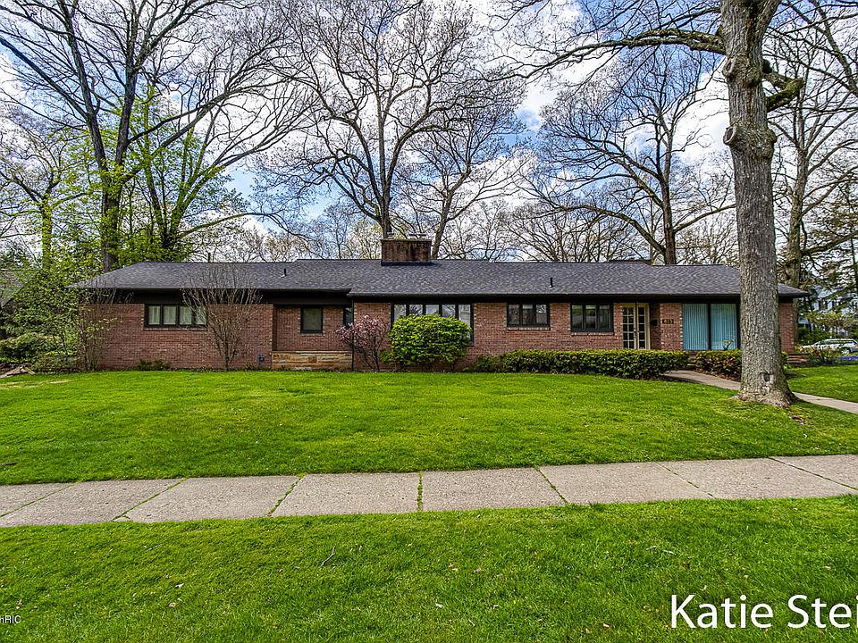 815 Plymouth Ave SE, East Grand Rapids, MI 49506 Zillow