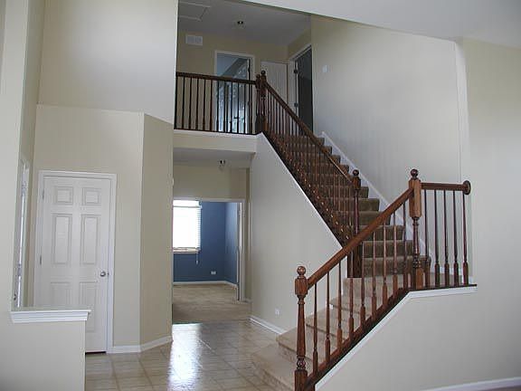 2-Story Foyer