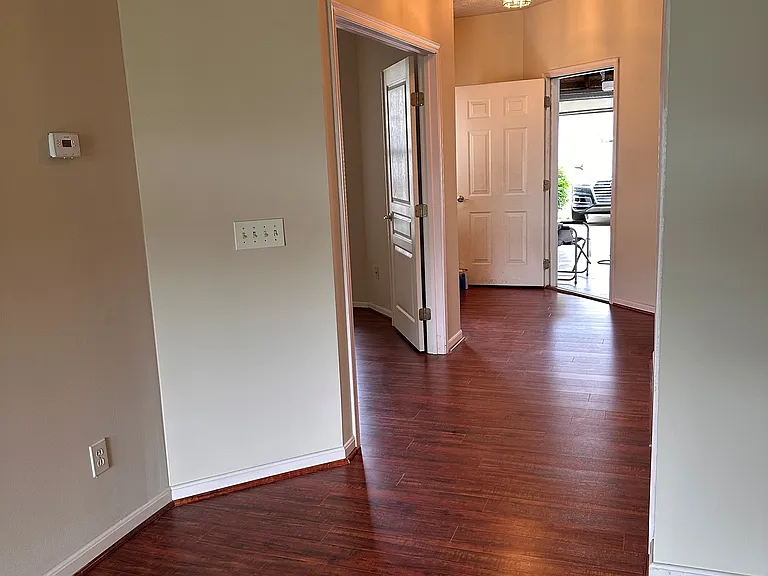 5667 Dockside Dr — Photo 29