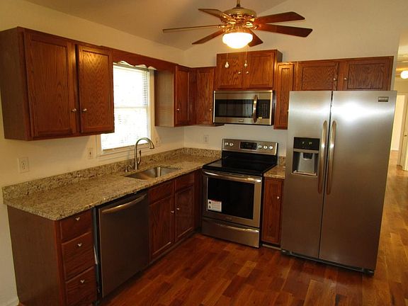 2nd image of 2041 Shadowwood Dr