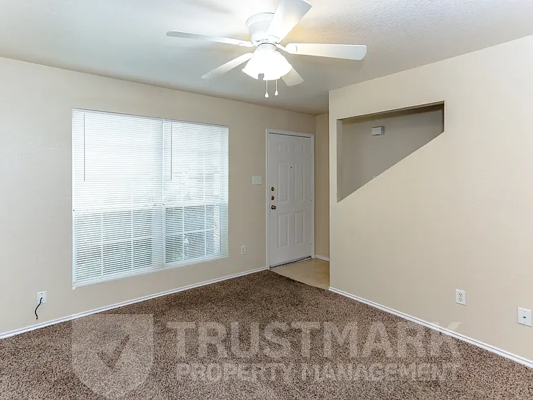 4501 Mattie Dr #B — Photo 4