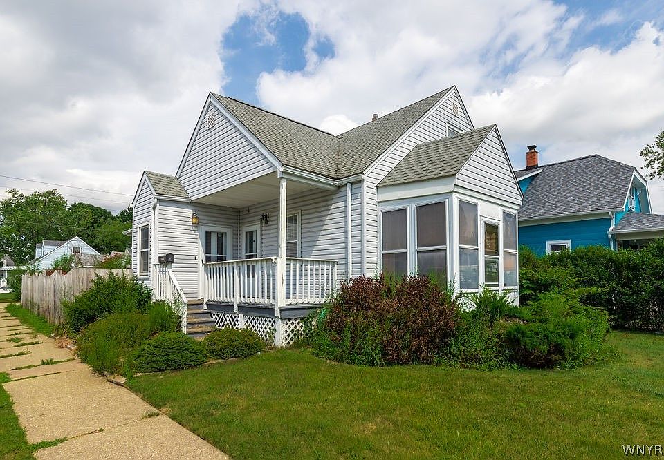 1st image of 168 Fairfield Ave