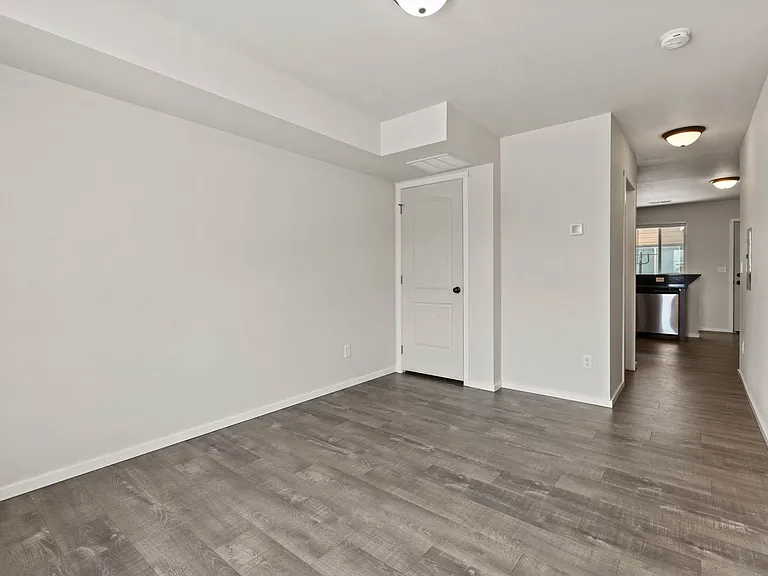 618 S Ivory St #1-8 — Photo 7