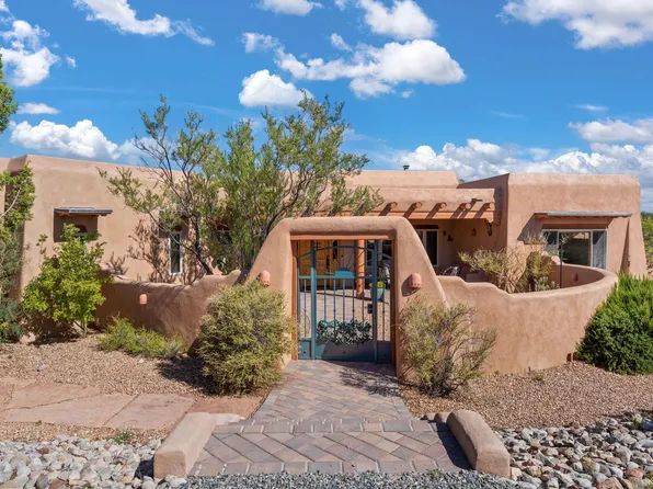 1 Camino Sandia, Placitas, NM 87043